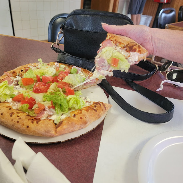 blt Pizza
