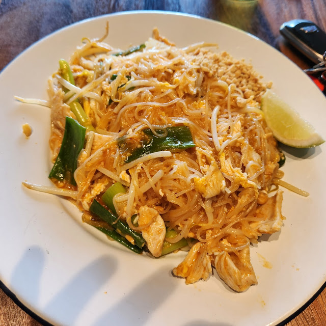 Pad Thai Chicken