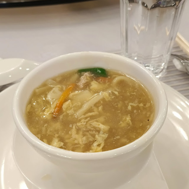 Fish Maw with Crabmeat