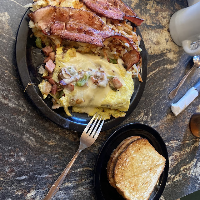 Garbage Omelet