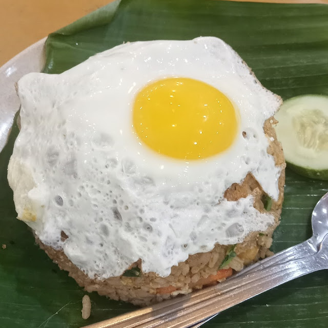 Nasi Goreng Telur Mata