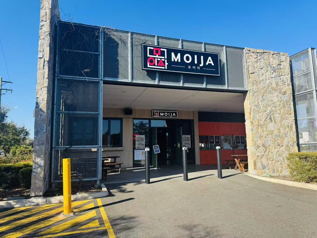 Moija