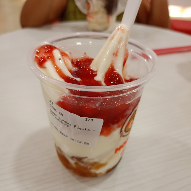 Strawberry Fiesta Sundae