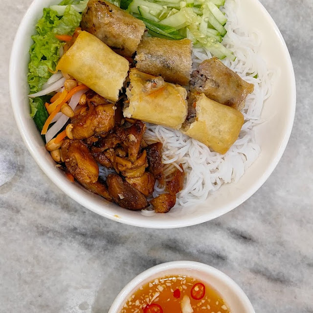 Rice Noodle with Fried Spring Rolls