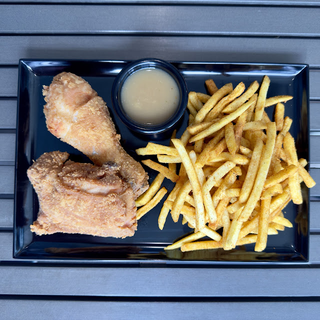 2x Monster Chicken Mixed Meal 1 Gravy