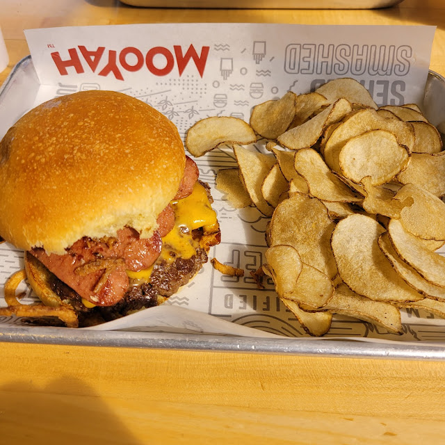 Mooyah Cheeseburger