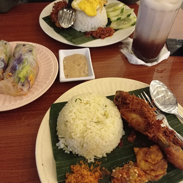 Nasi Ayam Wangi