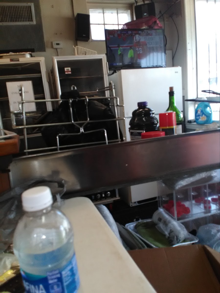Moss Place Dine In & Take Out