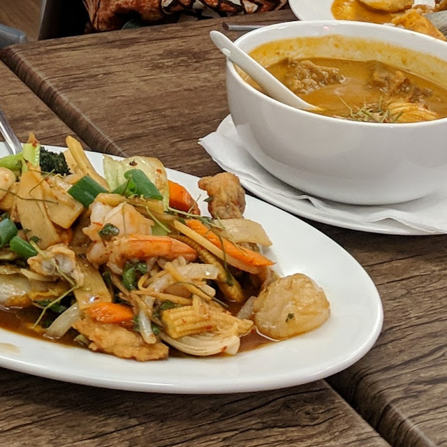 Pad Cha Seafood mmm