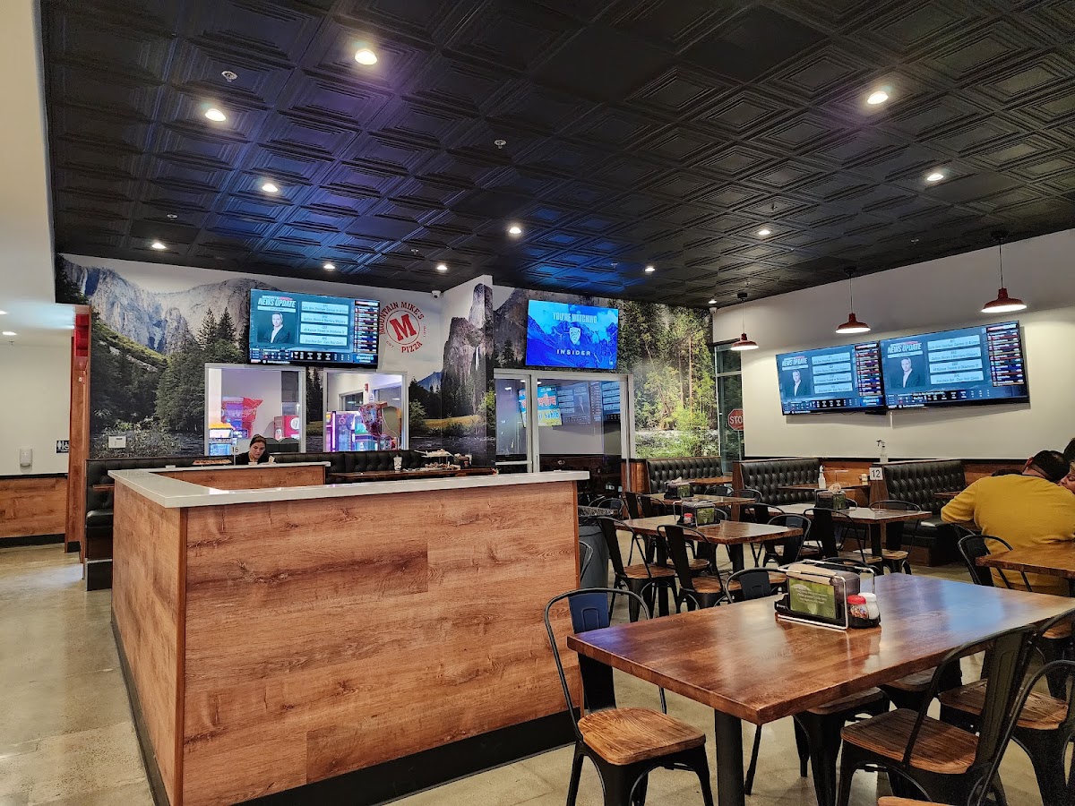 Mountain Mike's Pizza