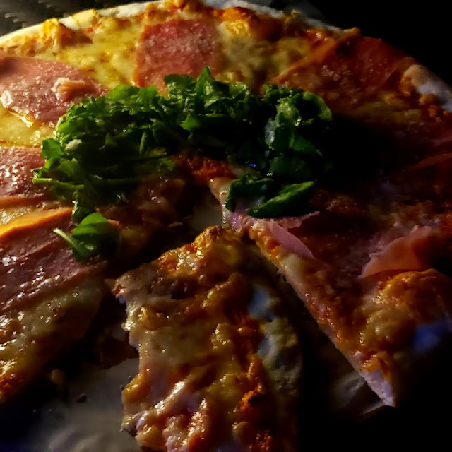 Prosciutto Arugula Pizza