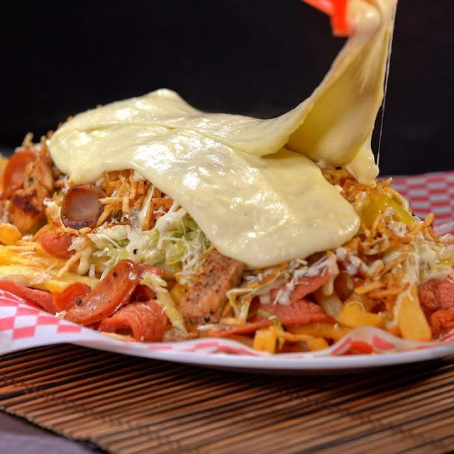 Salchipapa Especial Para Los 3