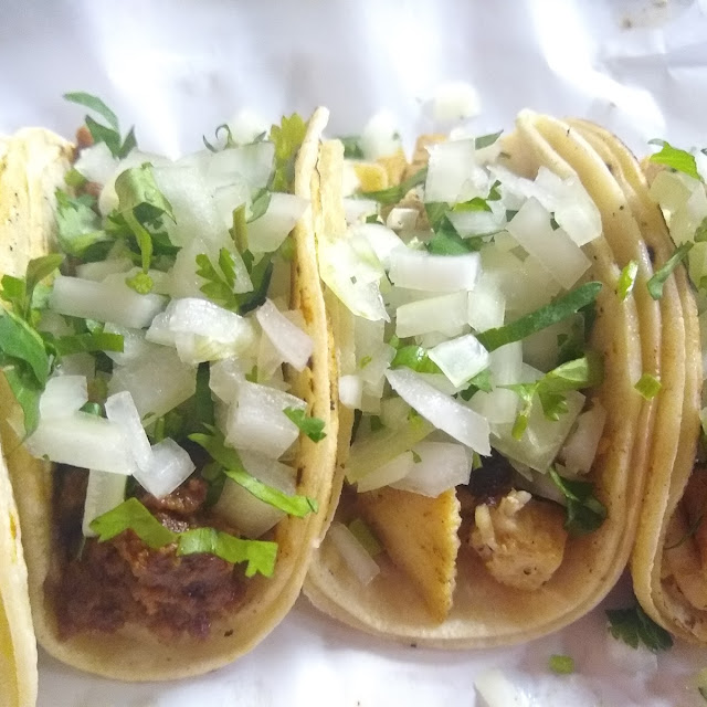Tacos De Al Pastor Y Pollo