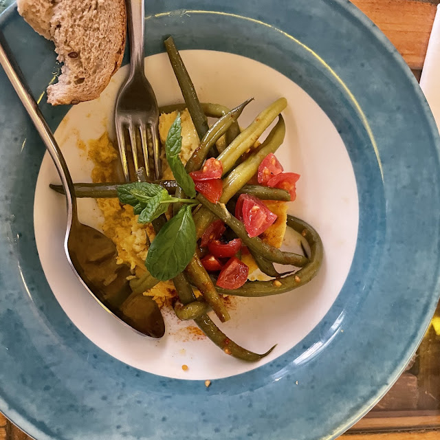 Salad and Tomatoes