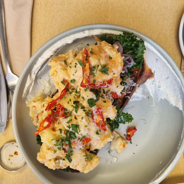 Chilli Crab Scrambled Eggs