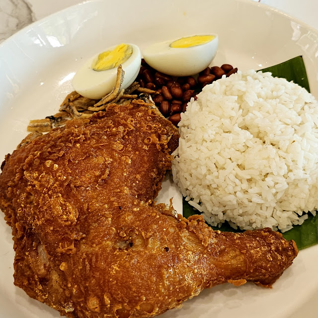 Crispy Fried Bigger Drumstick Nasi Lemak