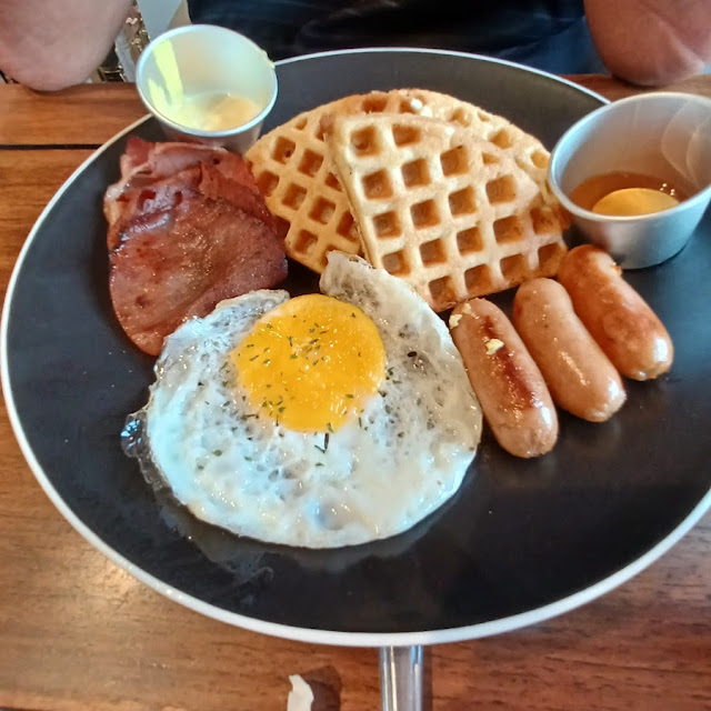 Big Breakfast Sandwiches