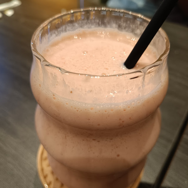 Strawberry Yoghurt