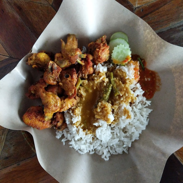 Nasi Kak Wok Ayam Cincang