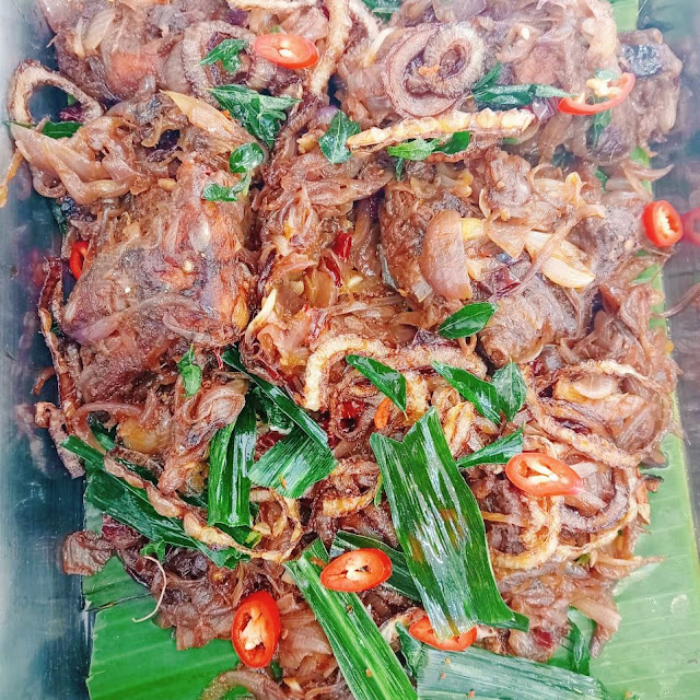Ayam Bawang