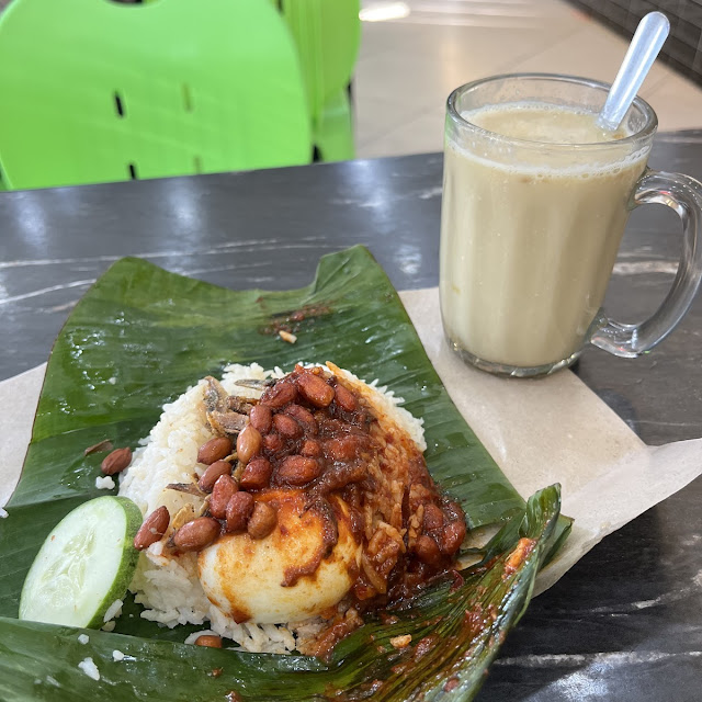 Nasi Lemak Bungkus