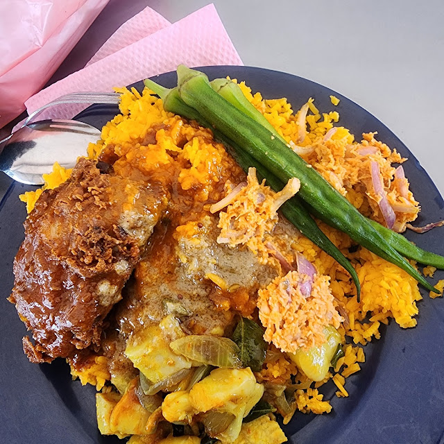 Nasi Tomato Ayam Goreng