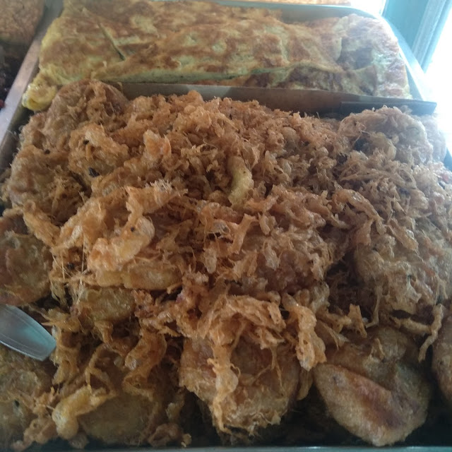 Perkedel Dan Telor Dadar