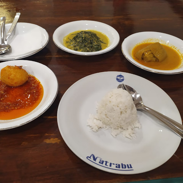 Telor Balado Sayur Singkong Gulai Tunjang