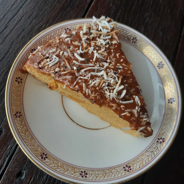 Mud Cake with Coffee Caramel