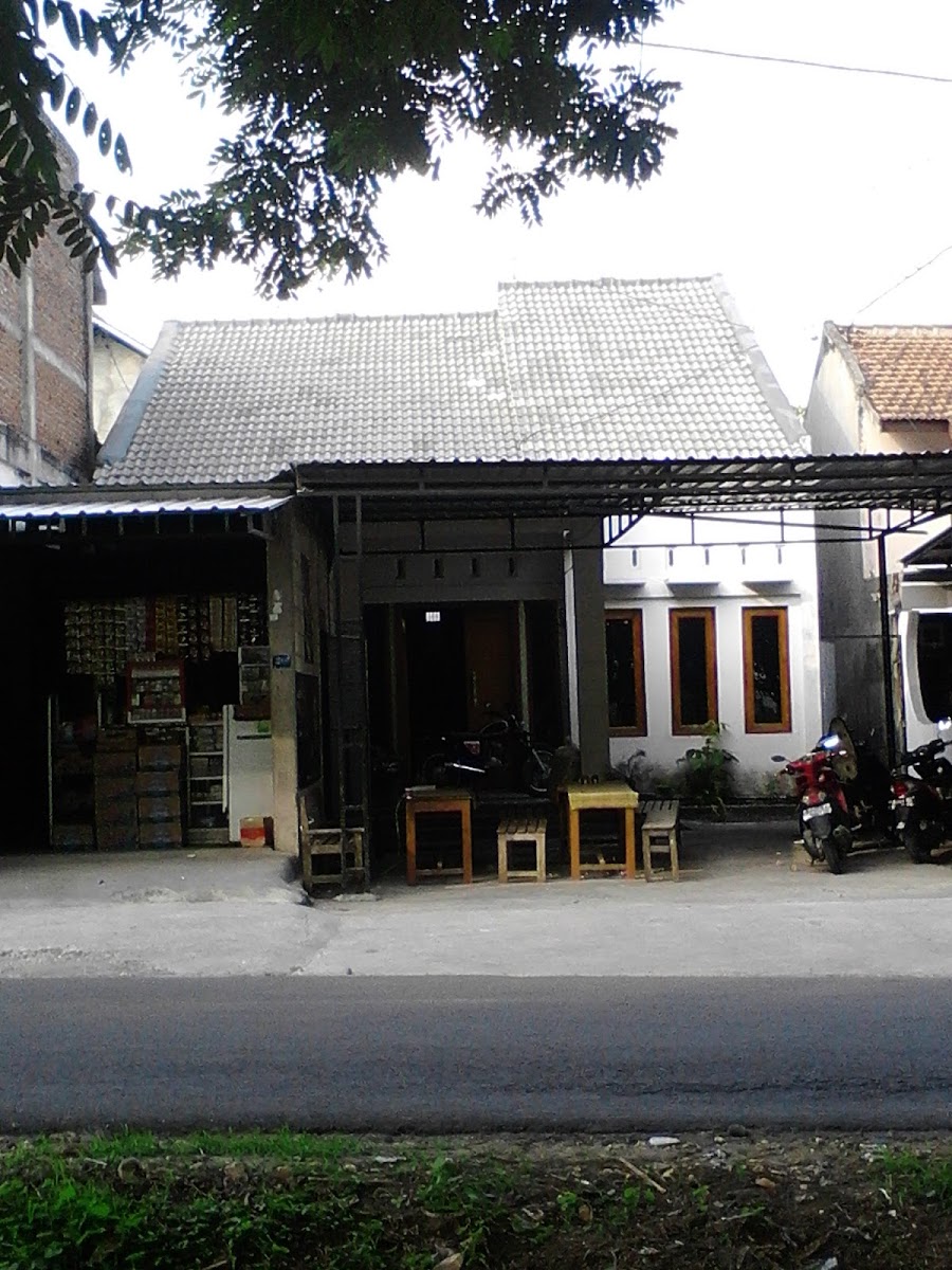 Naya Cafe Bonek
