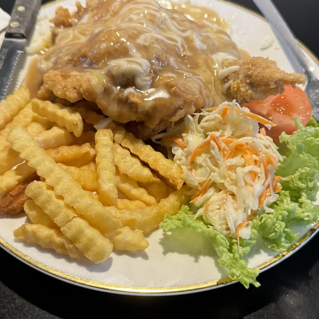 Cheezy Chicken Chop