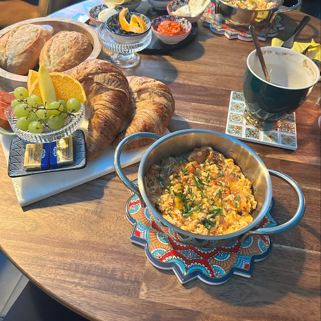 Französisches Frühstück & Menemen