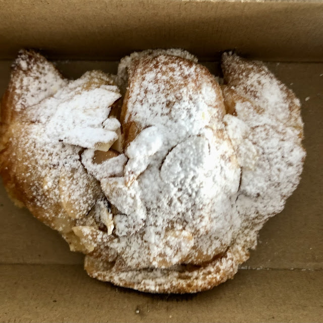 Almond Croissant