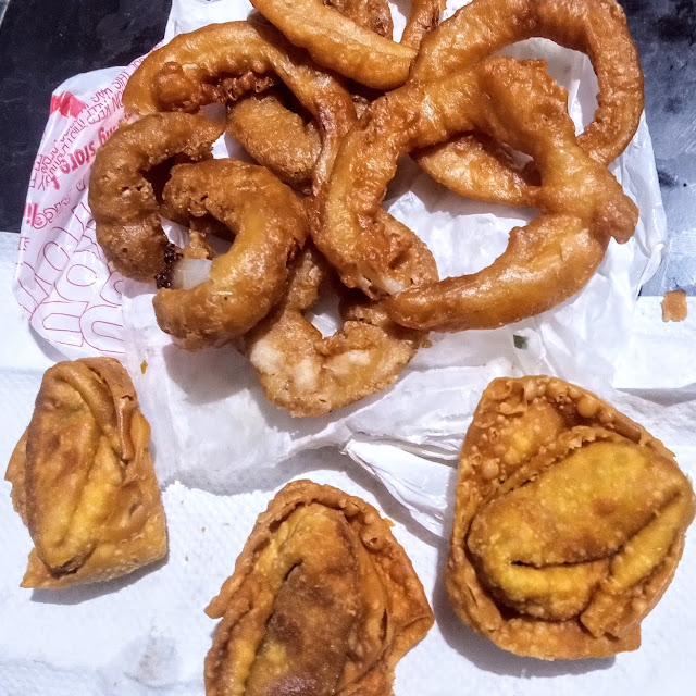 Beef Wontons & Onion Rings