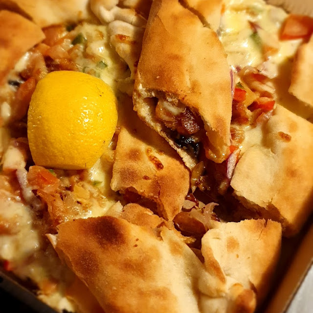Chicken Pide