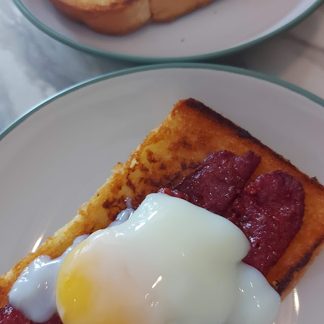 Roti Telur Kaya with Beef Strip