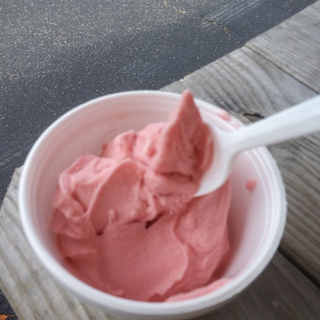 Strawberry Dole Cream