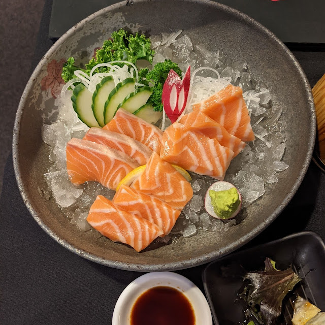 Sashimi 9