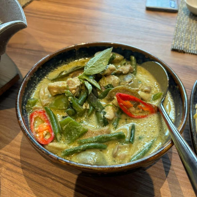Green Curry Chicken
