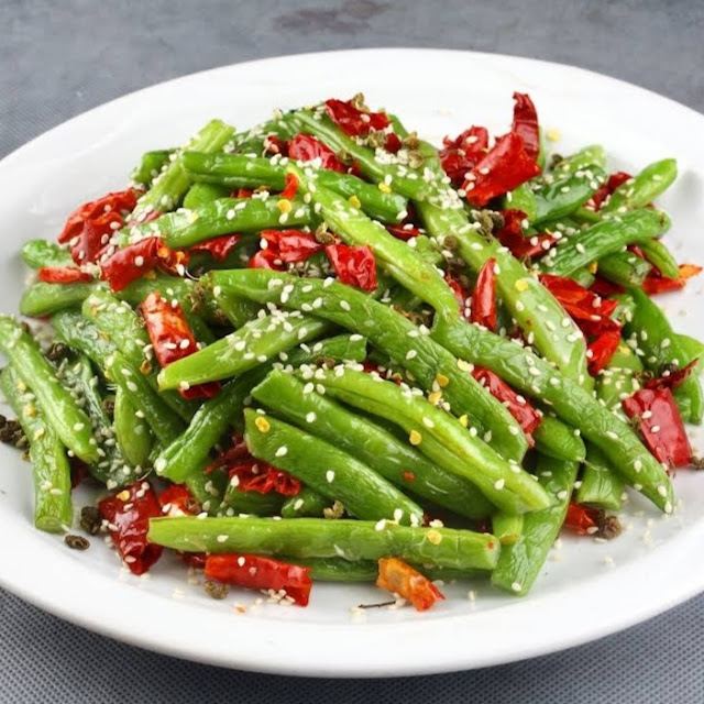 French Beans with Chilli Pork Mince