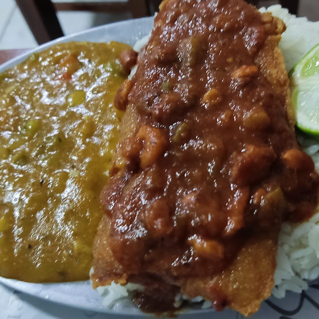 Peixe Empanado Com Pirão