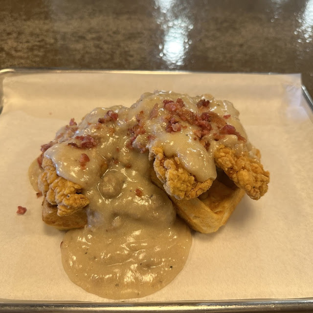 Chicken Waffles Gravy