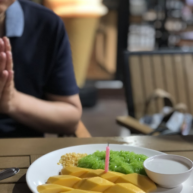 ข้าวเหนียว มะม่วง