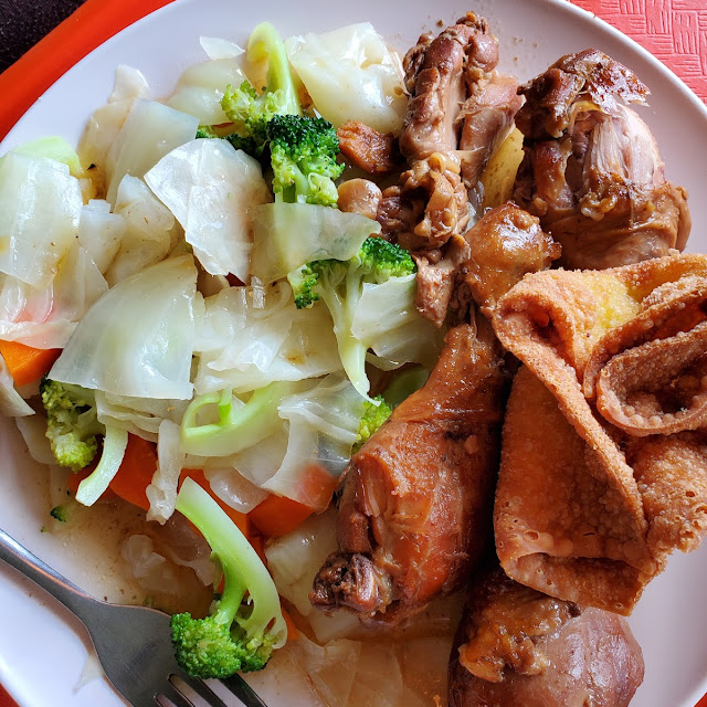 Chicken Legs and Vegetables