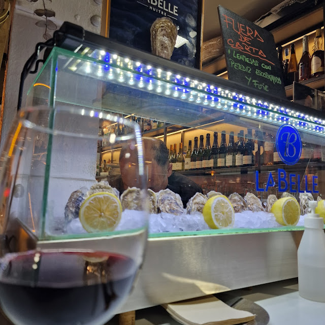 Ostras Y Champagne