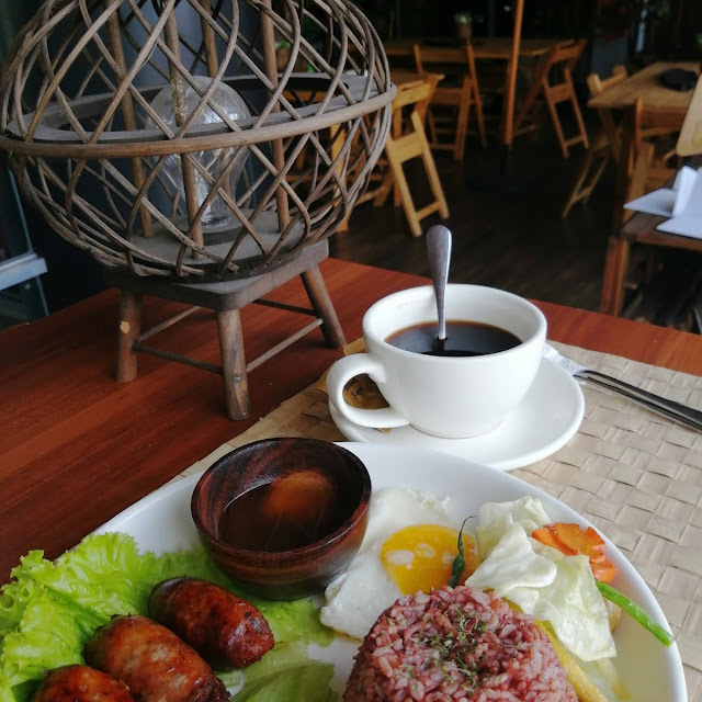 Luzviminda Breakfast Platter