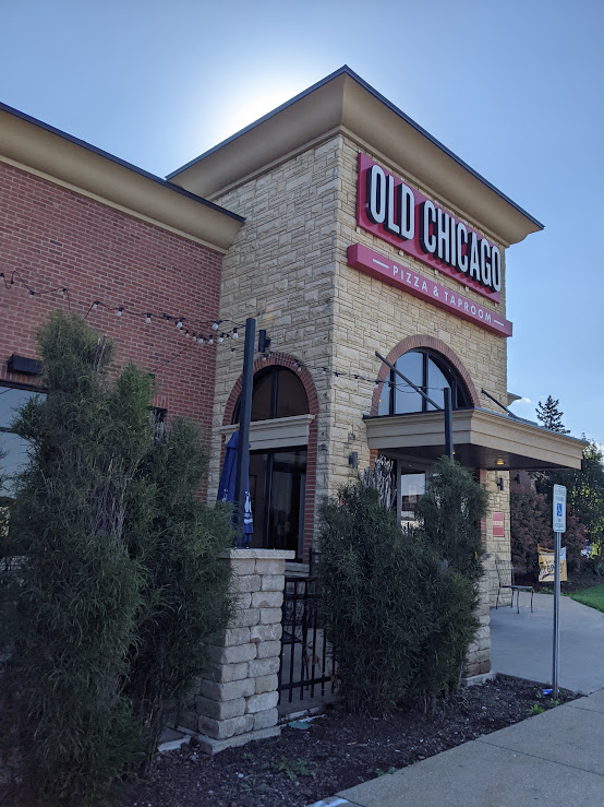 Old Chicago Pizza Taproom