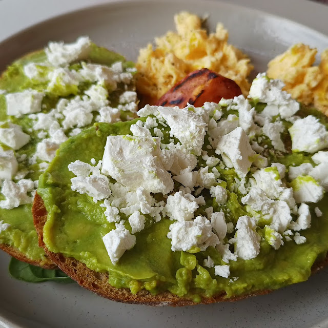 Smashed Avocado & Fetta
