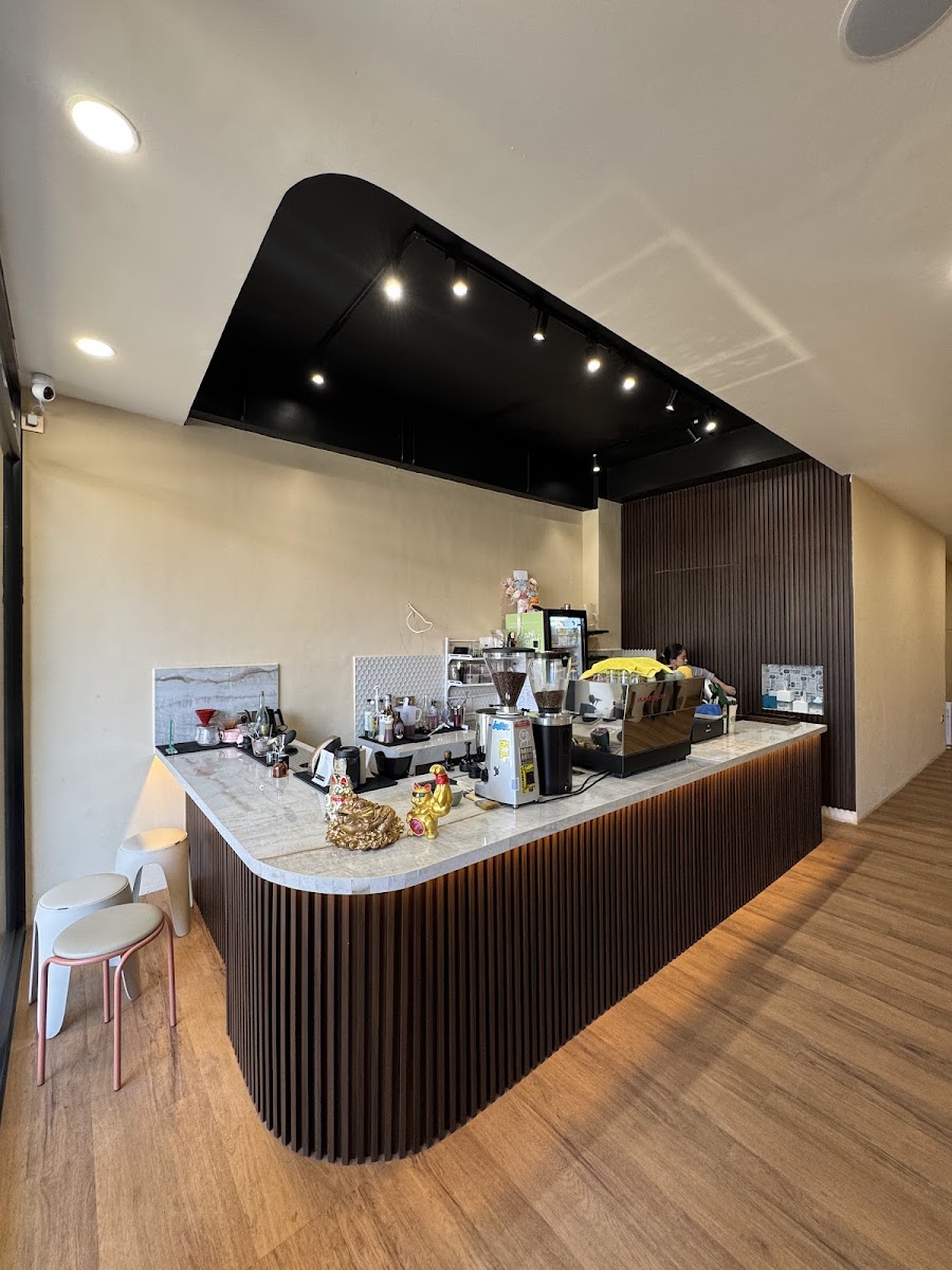 Omamori Coffee & Matcha Space