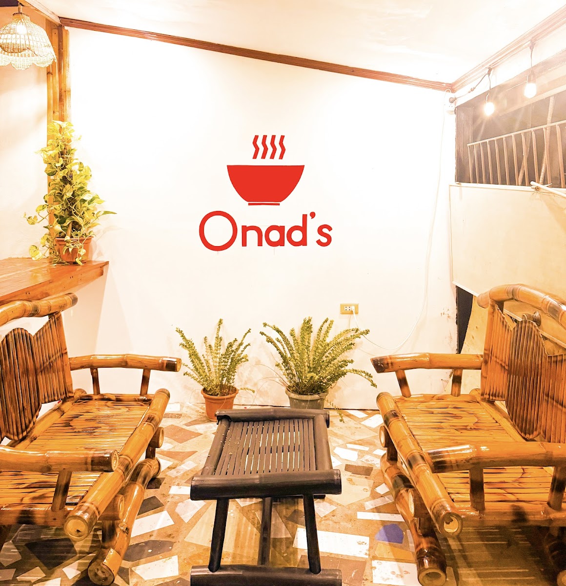 Onad's food house